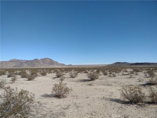 25 Dune (near) Road, Lucerne Valley, CA 92356