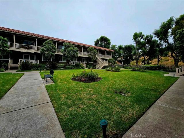 611 La Veta Park Circle CI228, Orange, CA 92868