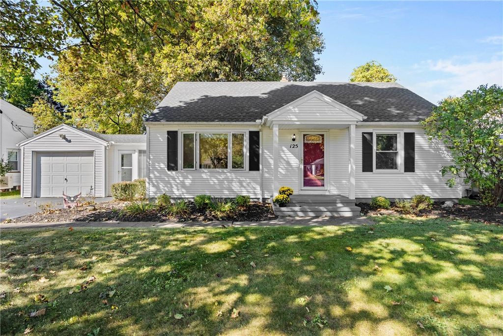 125 Cloverdale Road, Greece, NY 14616