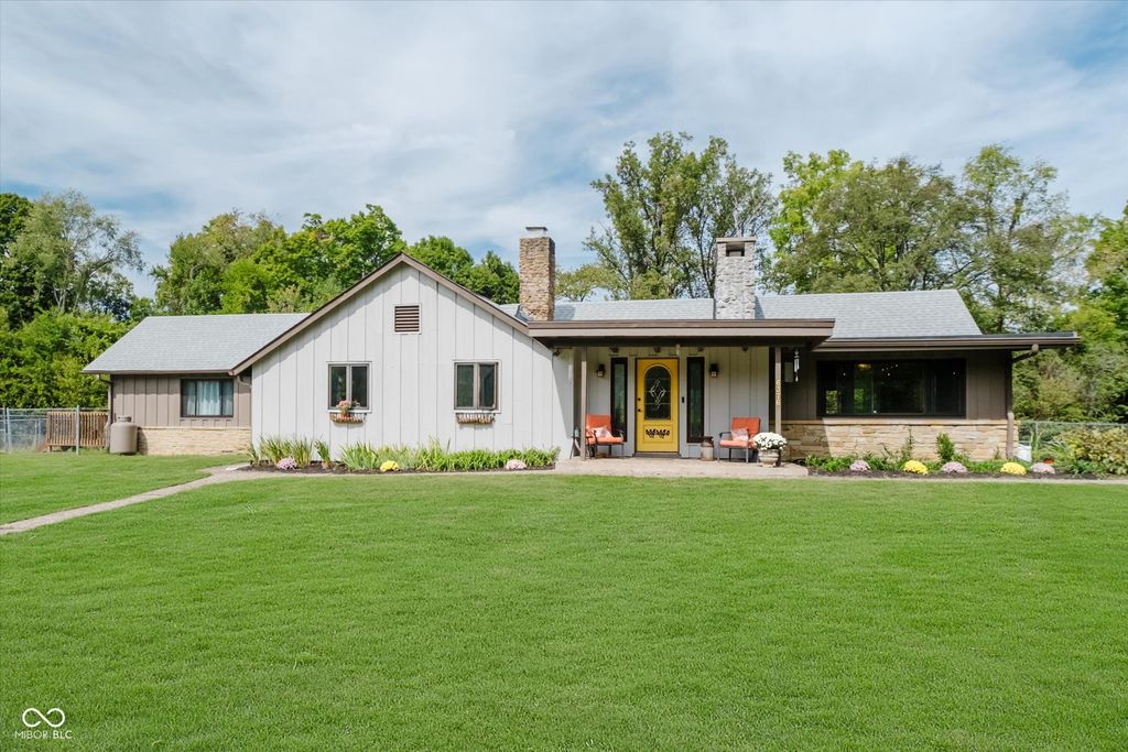 6376 E Perry Lane, Martinsville, IN 46151