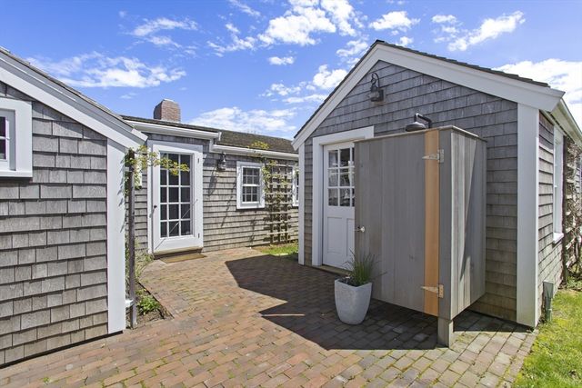 9 Lily Street, Nantucket, MA 02564