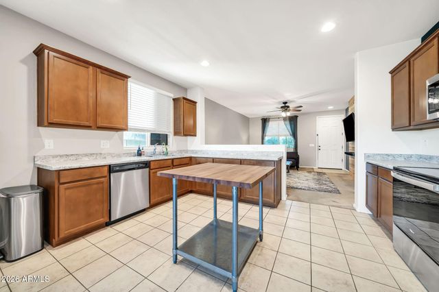 5805 N 71ST Drive, Glendale, AZ 85303