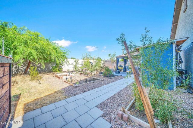 5805 N 71ST Drive, Glendale, AZ 85303