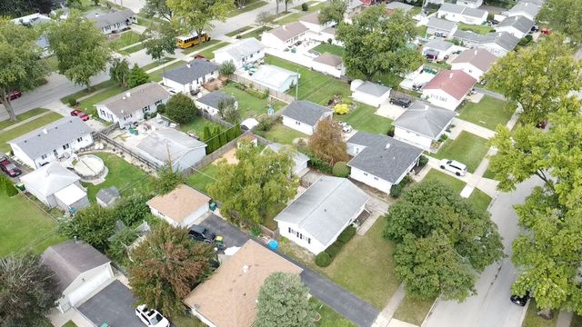 815 Pearson Drive, Joliet, IL 60435