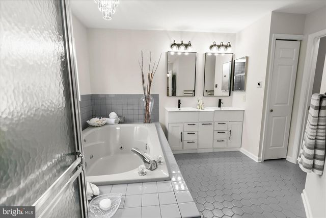 9606 CASPER CT E, Ellicott City, MD 21042