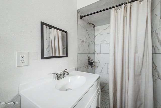 1347 E 2ND Street, Mesa, AZ 85203