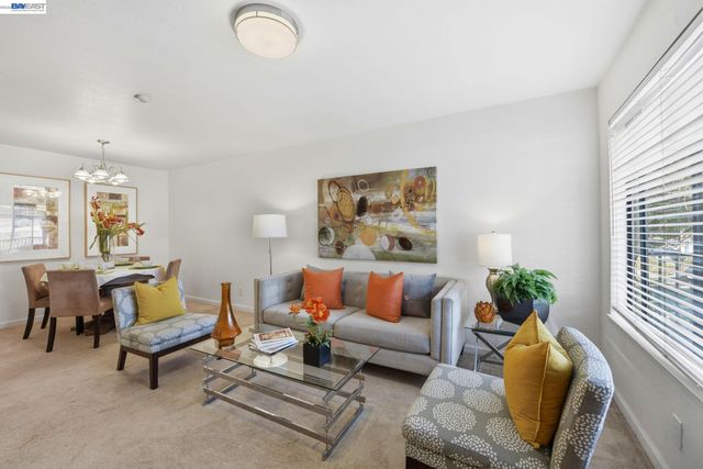 246 Galano Plz, Union City, CA 94587