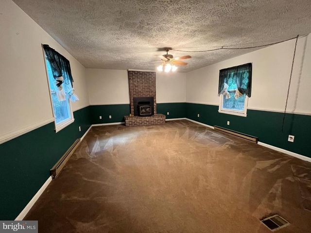 9809 PEPPERTREE RD, Spotsylvania, VA 22553