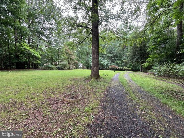 9809 PEPPERTREE RD, Spotsylvania, VA 22553