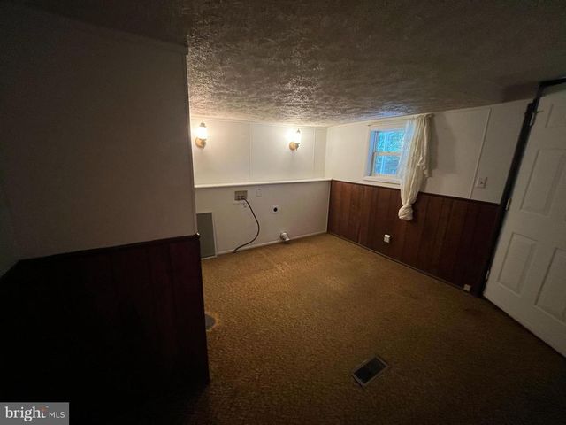 9809 PEPPERTREE RD, Spotsylvania, VA 22553