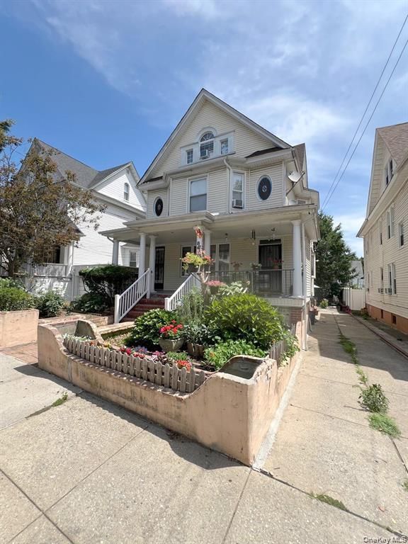 8421 88th Street, Woodhaven, NY 11421 — photo 2
