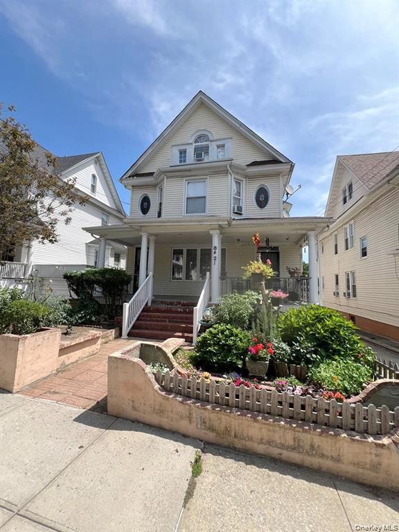 8421 88th Street, Woodhaven, NY 11421 — photo 3