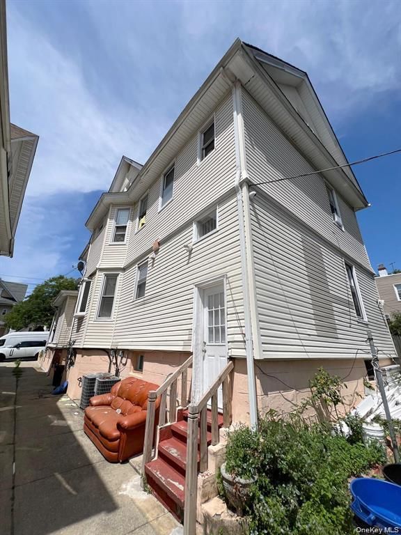 8421 88th Street, Woodhaven, NY 11421 — photo 4