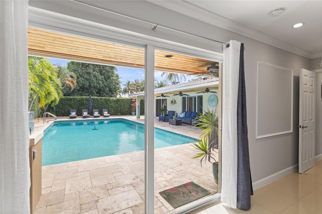 1650 NE 27th Avenue, Pompano Beach, FL 33062