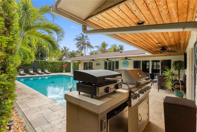 1650 NE 27th Avenue, Pompano Beach, FL 33062