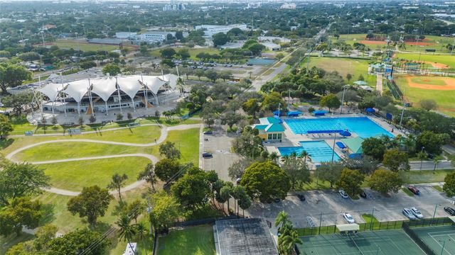 1650 NE 27th Avenue, Pompano Beach, FL 33062