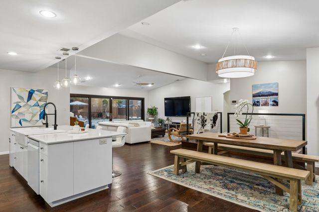 5709 Forest Lane, Dallas, TX 75230