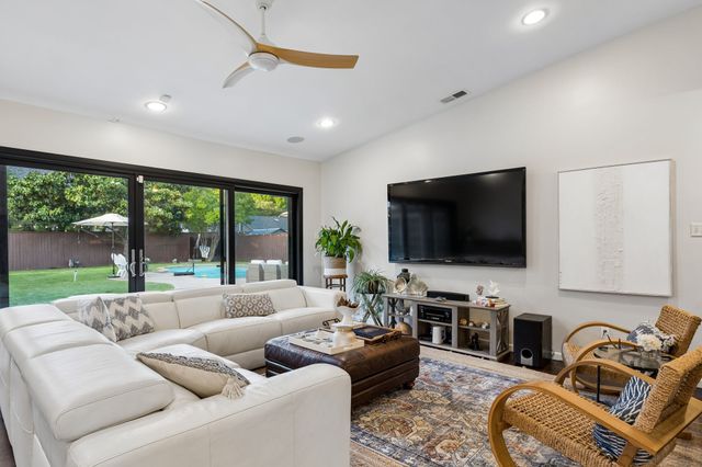 5709 Forest Lane, Dallas, TX 75230