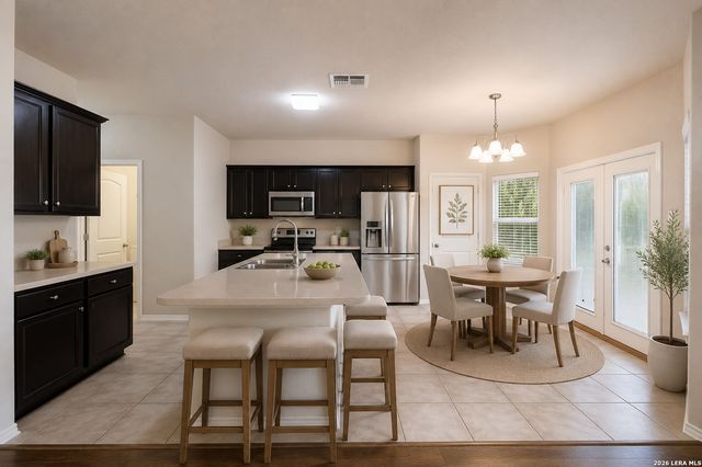 5435 Bright Run, San Antonio, TX 78240