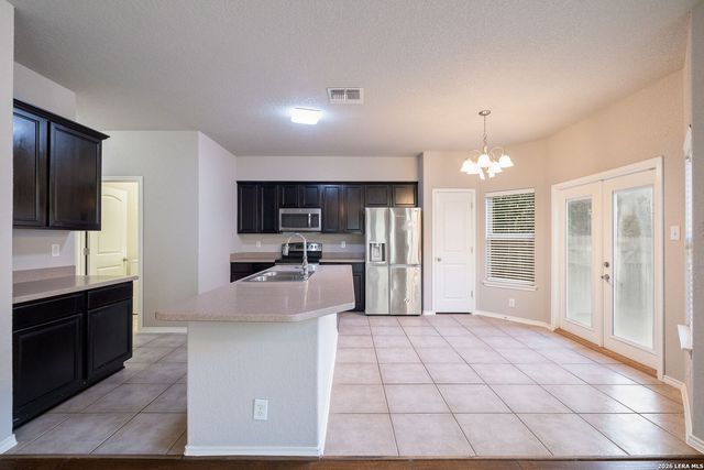 5435 Bright Run, San Antonio, TX 78240