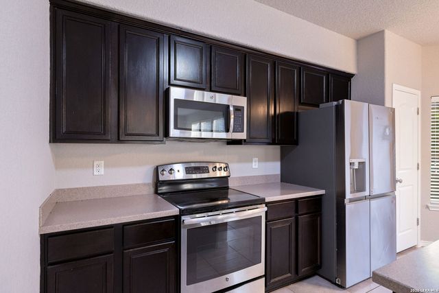 5435 Bright Run, San Antonio, TX 78240