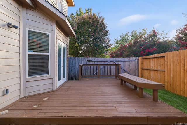 5435 Bright Run, San Antonio, TX 78240