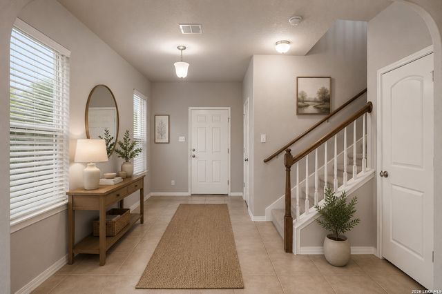 5435 Bright Run, San Antonio, TX 78240