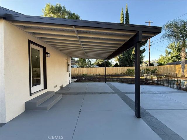 7012 Balcom Ave. Avenue, Reseda, CA 91335