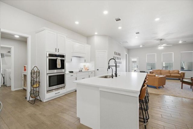 9807 Virginia Avenue, Lubbock, TX 79424