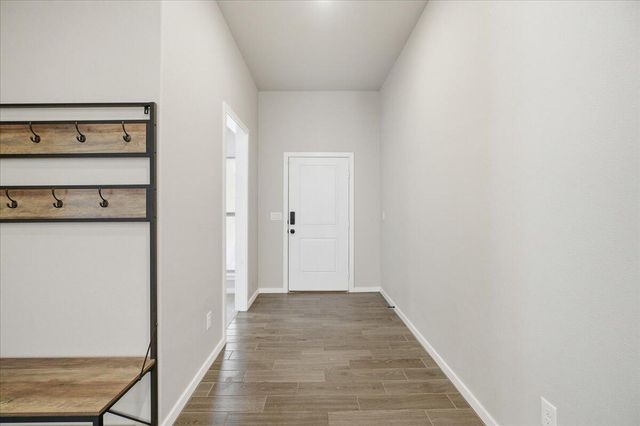 9807 Virginia Avenue, Lubbock, TX 79424