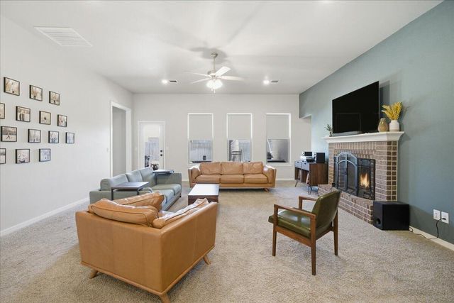 9807 Virginia Avenue, Lubbock, TX 79424