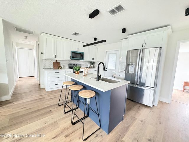 520 Buckingham Avenue, Melbourne, FL 32935