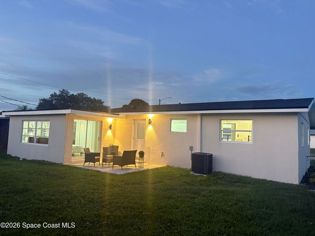 520 Buckingham Avenue, Melbourne, FL 32935
