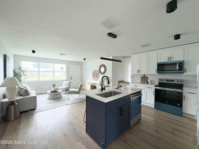 520 Buckingham Avenue, Melbourne, FL 32935