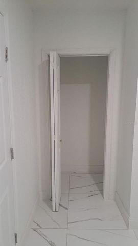 1405 W RAMBLA STREET, Tampa, FL 33612