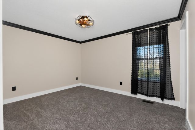 12024 Rachel Ann Drive, Walton, KY 41094