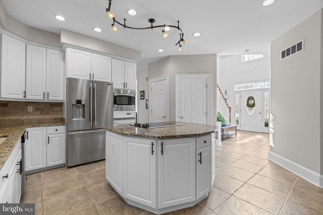 889 LYNCH DR, Arnold, MD 21012