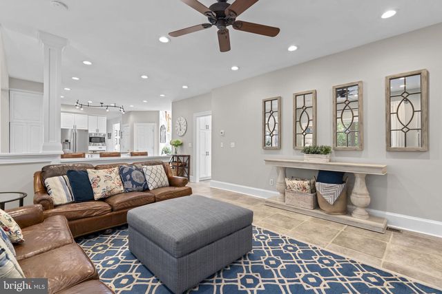 889 LYNCH DR, Arnold, MD 21012