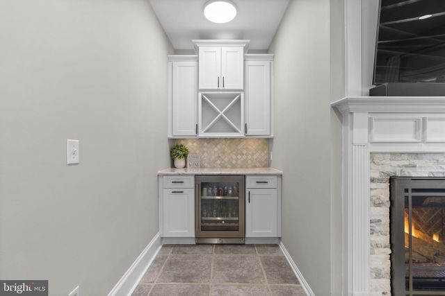 889 LYNCH DR, Arnold, MD 21012