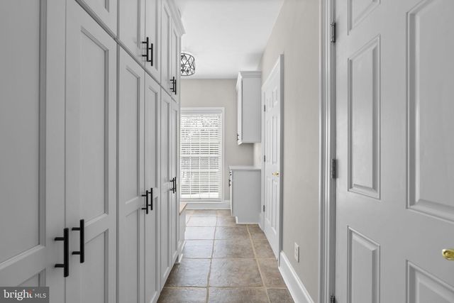 889 LYNCH DR, Arnold, MD 21012