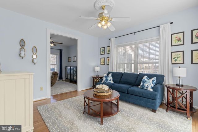 889 LYNCH DR, Arnold, MD 21012