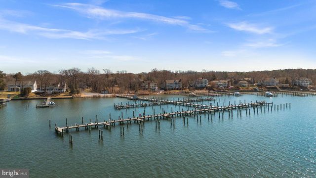 889 LYNCH DR, Arnold, MD 21012