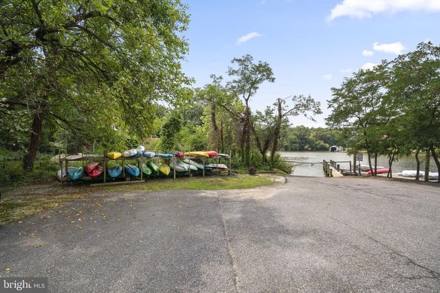 889 LYNCH DR, Arnold, MD 21012