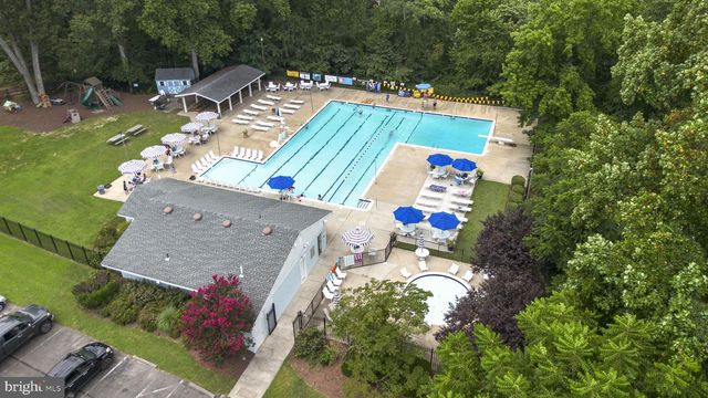 889 LYNCH DR, Arnold, MD 21012