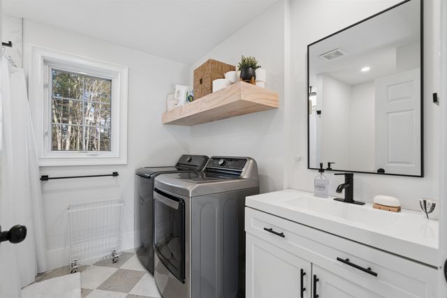 1100 Stock Farm Road, Randolph, VT 05060