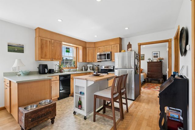 1100 Stock Farm Road, Randolph, VT 05060