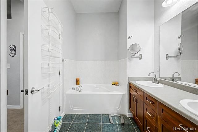 7525 E 1st Place 1110, Denver, CO 80230