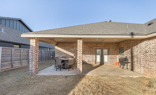 504 Avenue U, Shallowater, TX 79363
