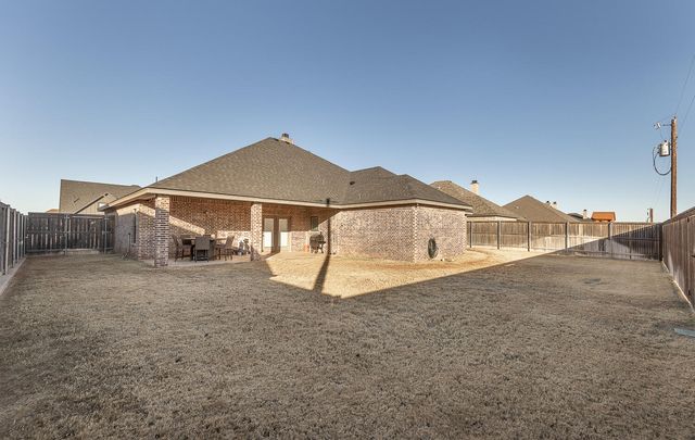 504 Avenue U, Shallowater, TX 79363