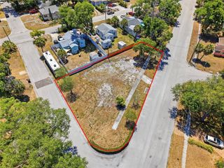 4716 IRIS STREET N, St Petersburg, FL 33714